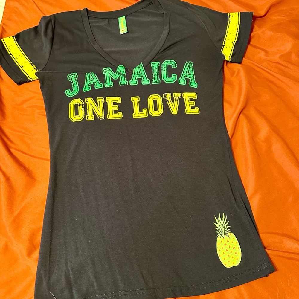 EUC Jamaica One Love T-shirt